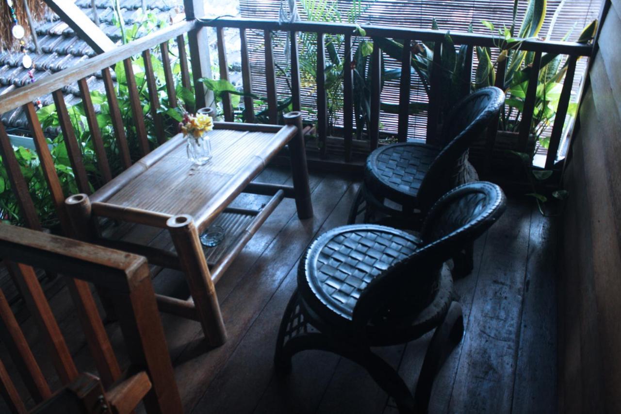 Good Karma Yogyakarta Hostel Exterior photo