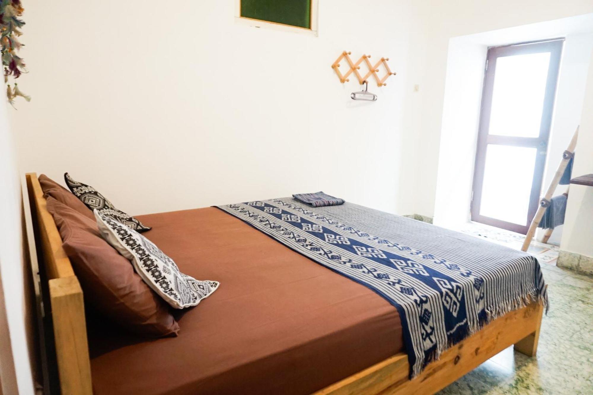 Good Karma Yogyakarta Hostel Exterior photo