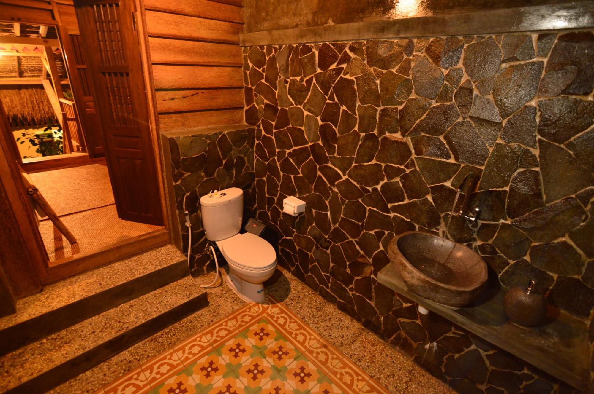 Good Karma Yogyakarta Hostel Exterior photo