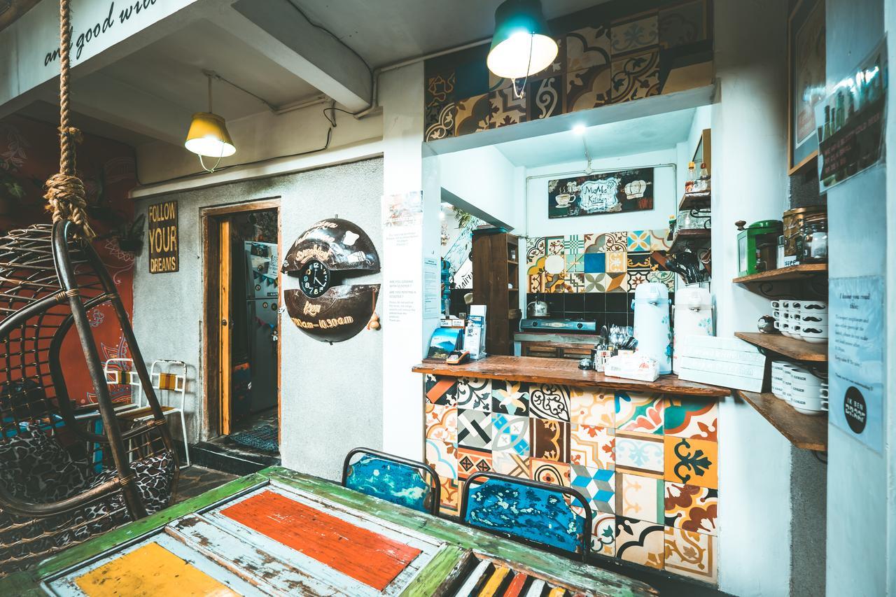 Good Karma Yogyakarta Hostel Exterior photo