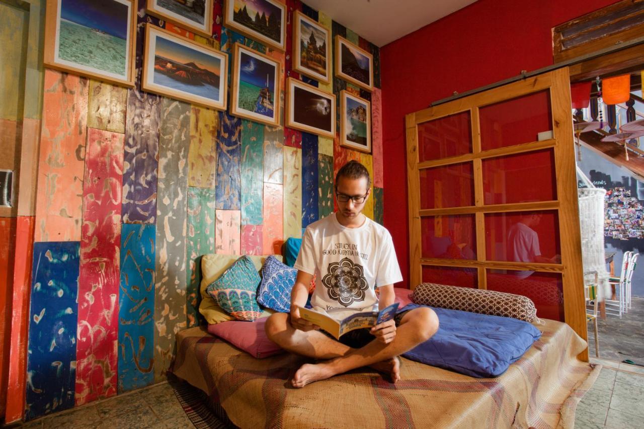 Good Karma Yogyakarta Hostel Exterior photo